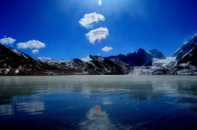 Gurudongmar湖